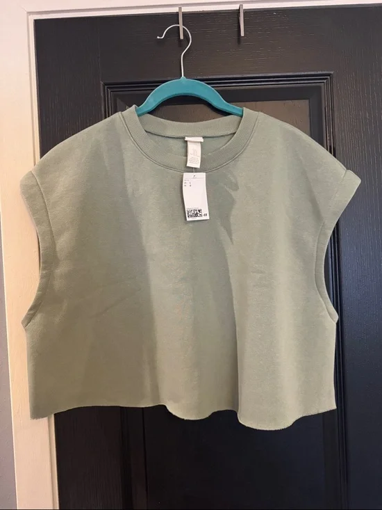 H&M Sleeveless Crop Sweatshirt Top - Sage Green - Picture 1 of 1